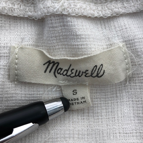 Madewell Creme Ruffle Sleeve Button Front Top, Small - Picture 5 of 7